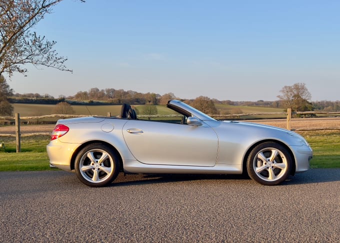 2025 Mercedes-benz Slk