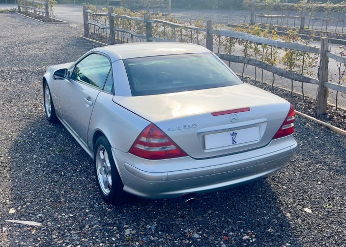 2025 Mercedes-benz Slk