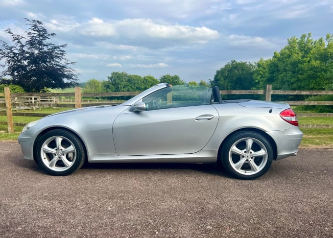 2025 Mercedes-benz Slk