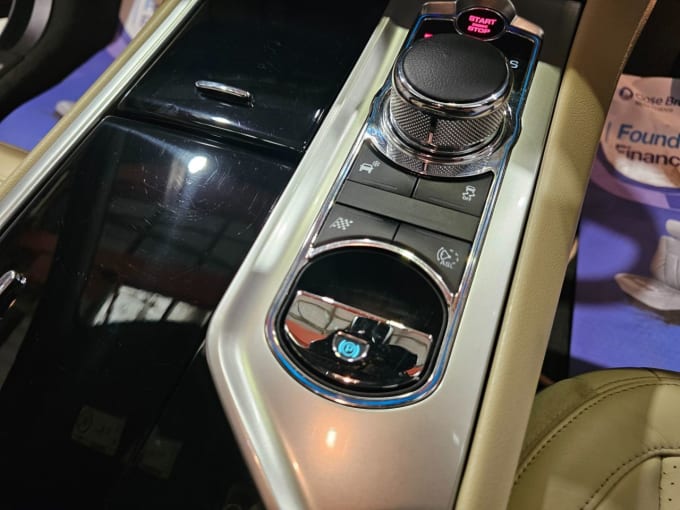 2014 Jaguar Xf
