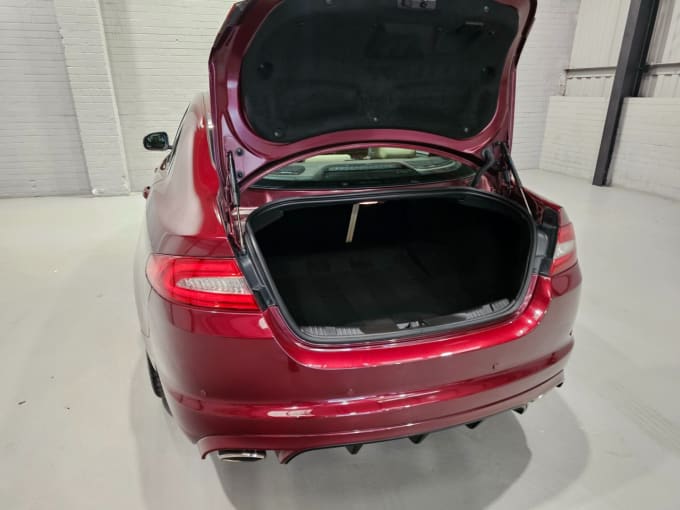 2014 Jaguar Xf