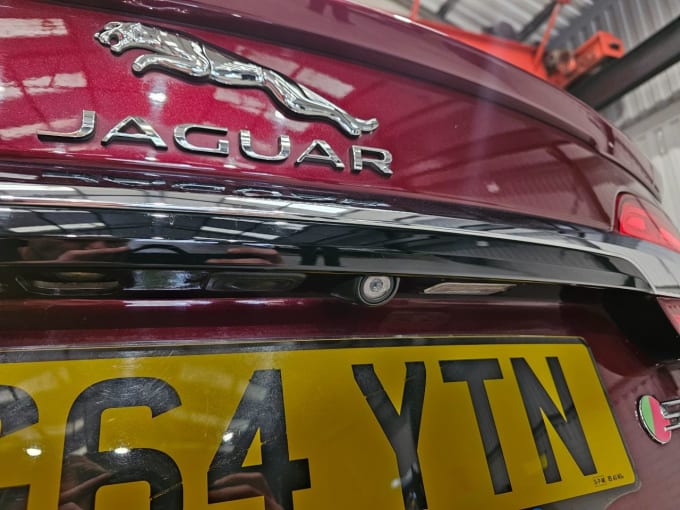 2014 Jaguar Xf