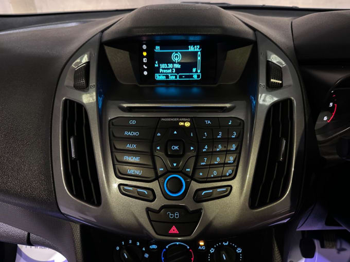 2025 Ford Grand Tourneo Connect