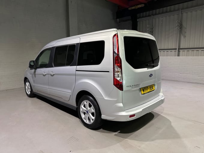 2025 Ford Grand Tourneo Connect