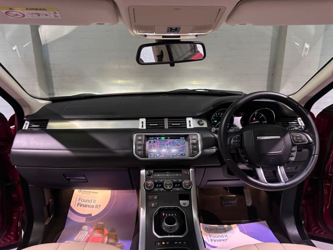 2025 Land Rover Range Rover Evoque