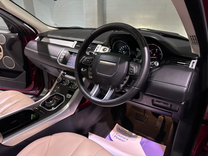 2025 Land Rover Range Rover Evoque