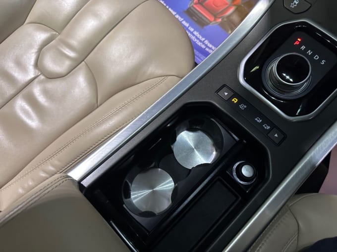 2025 Land Rover Range Rover Evoque