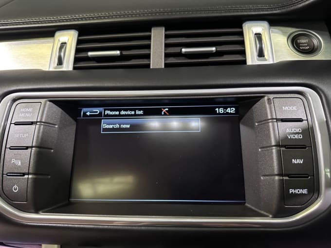 2025 Land Rover Range Rover Evoque