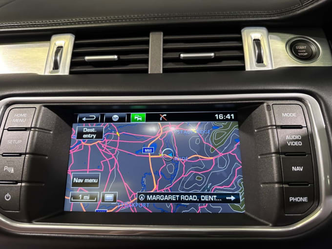 2025 Land Rover Range Rover Evoque