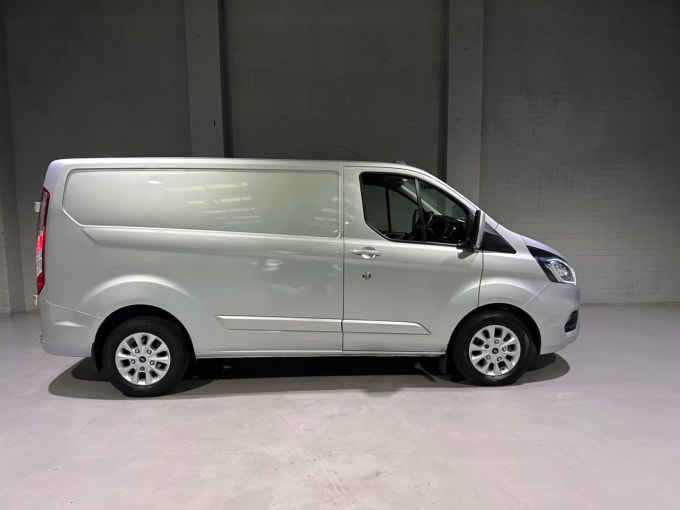 2024 Ford Transit Custom