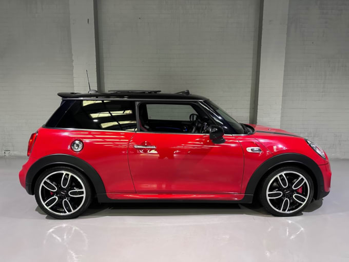 2024 Mini Hatch