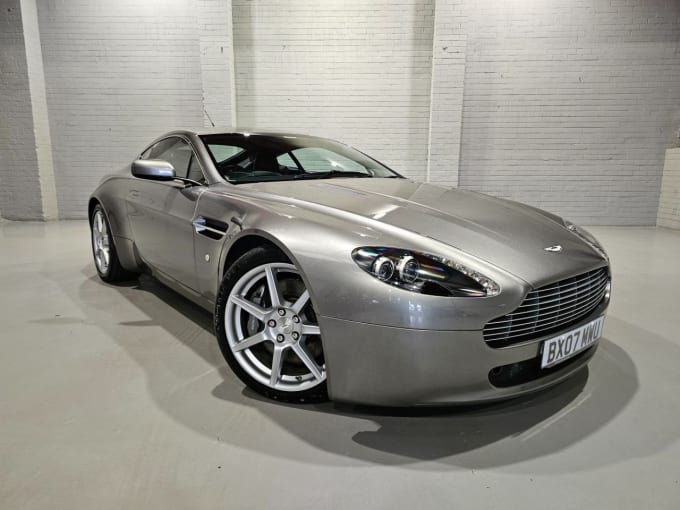 2025 Aston Martin Vantage