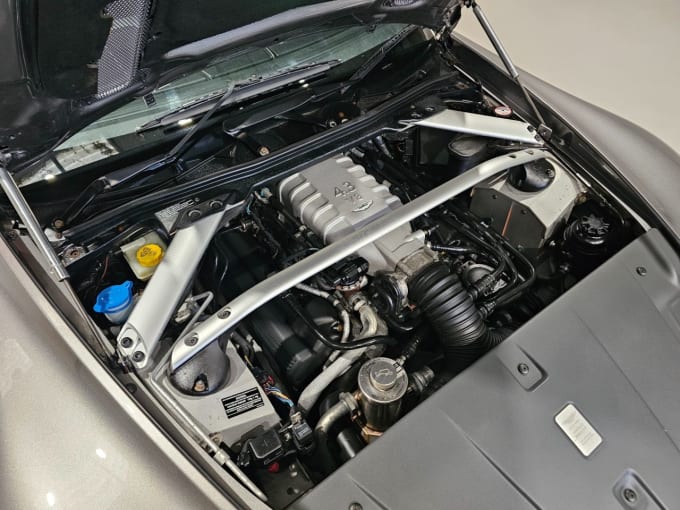 2025 Aston Martin Vantage