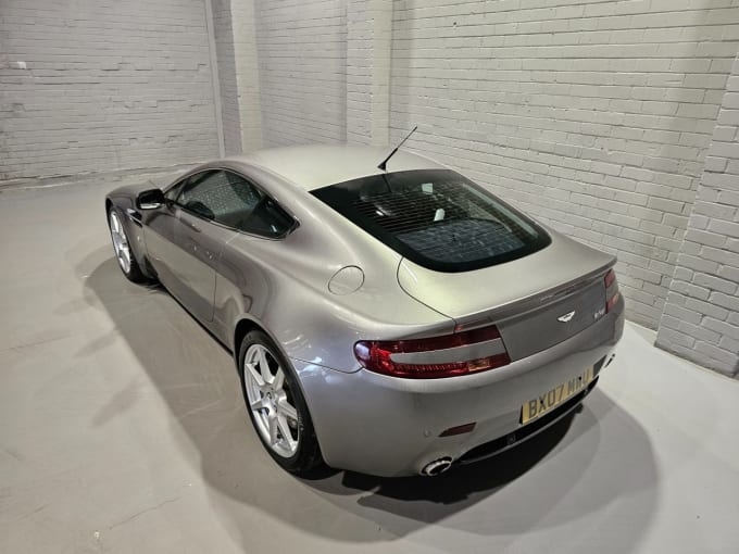 2025 Aston Martin Vantage