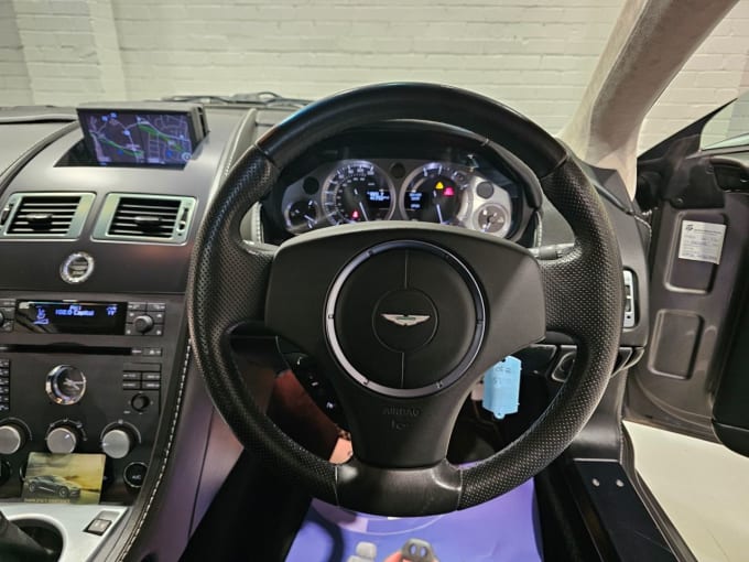 2025 Aston Martin Vantage