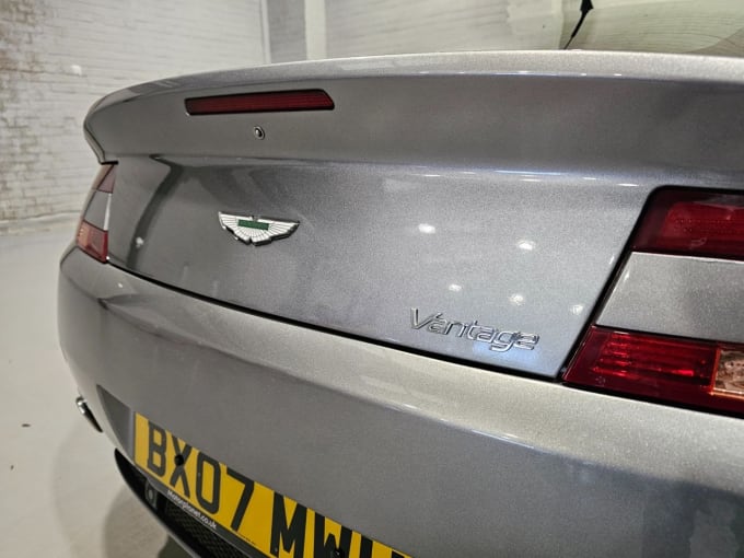 2025 Aston Martin Vantage