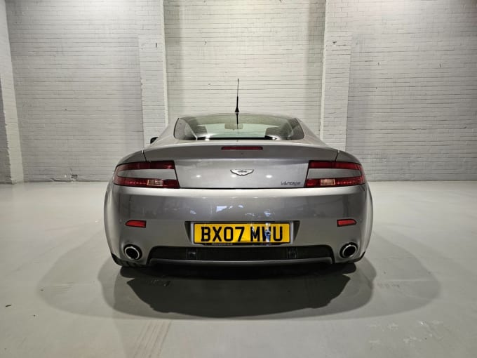 2025 Aston Martin Vantage