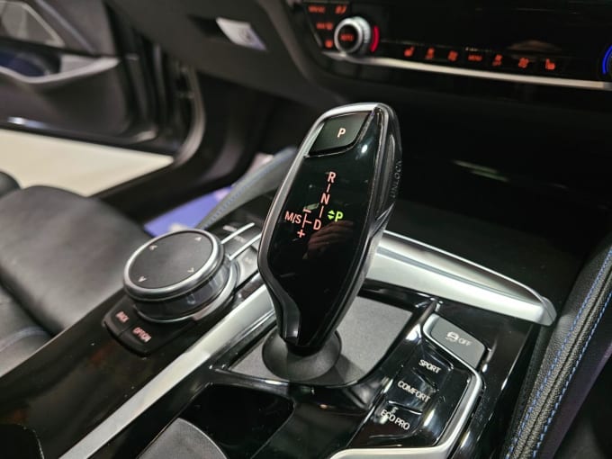 2025 BMW 5 Series