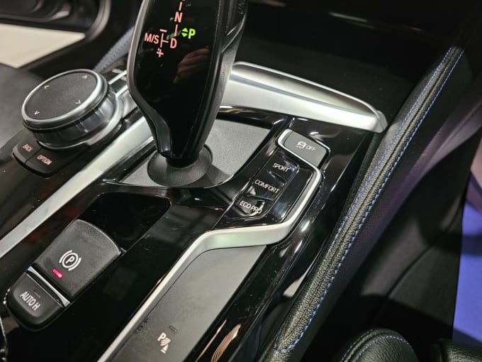 2025 BMW 5 Series