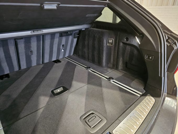 2025 BMW 5 Series