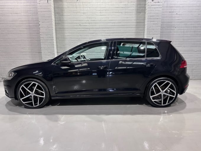 2025 Volkswagen Golf