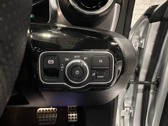 2025 Mercedes-benz Cla
