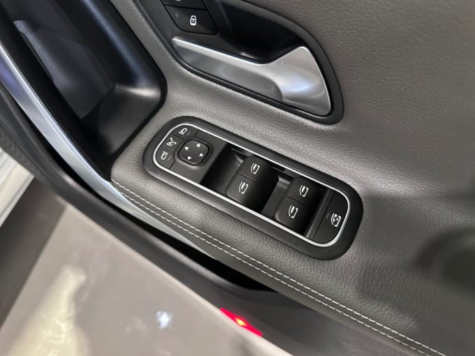 2025 Mercedes-benz Cla