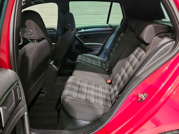 2025 Volkswagen Golf