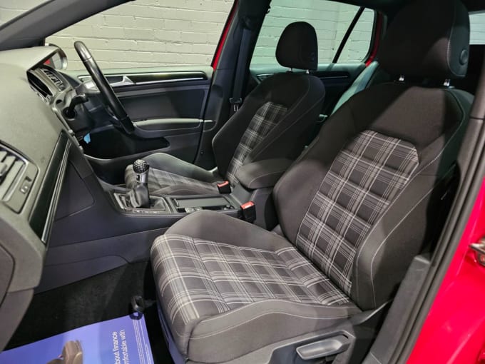 2025 Volkswagen Golf