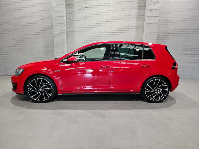 2025 Volkswagen Golf