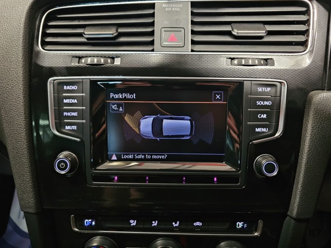 2025 Volkswagen Golf