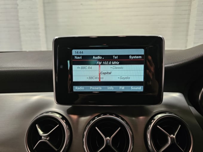 2025 Mercedes-benz Gla