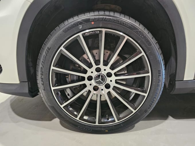 2025 Mercedes-benz Gla