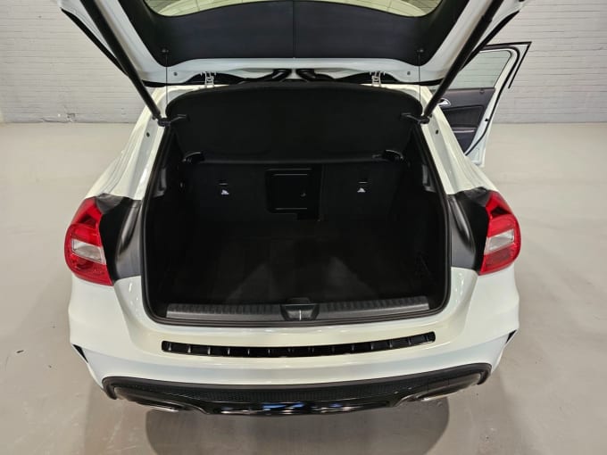 2025 Mercedes-benz Gla