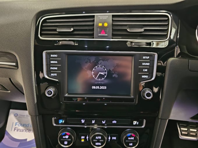 2025 Volkswagen Golf