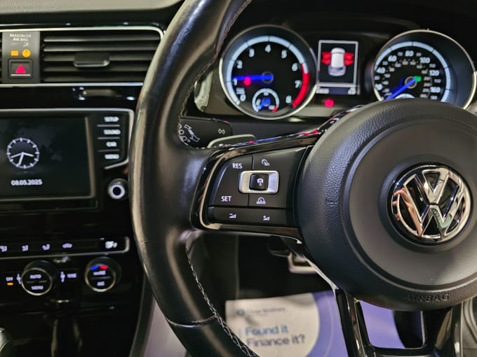 2025 Volkswagen Golf