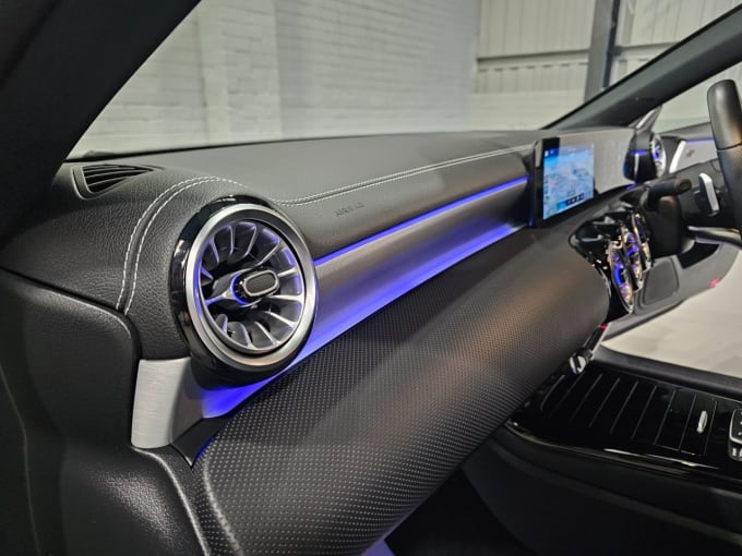 2025 Mercedes-benz A-class