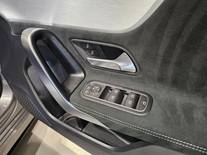 2025 Mercedes-benz A-class