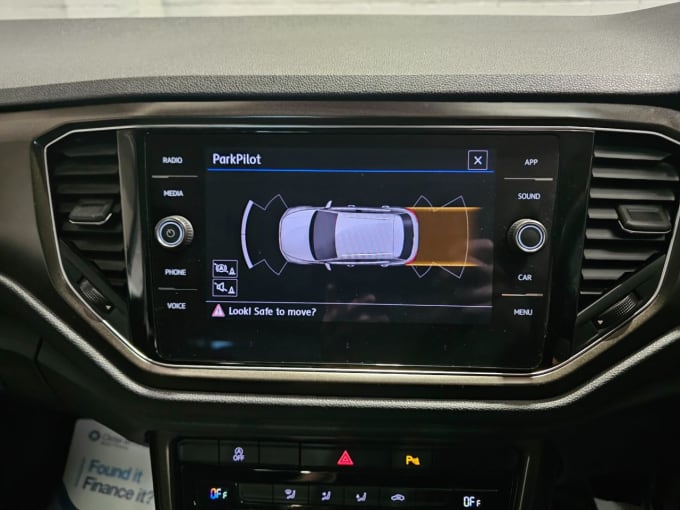 2025 Volkswagen T-roc