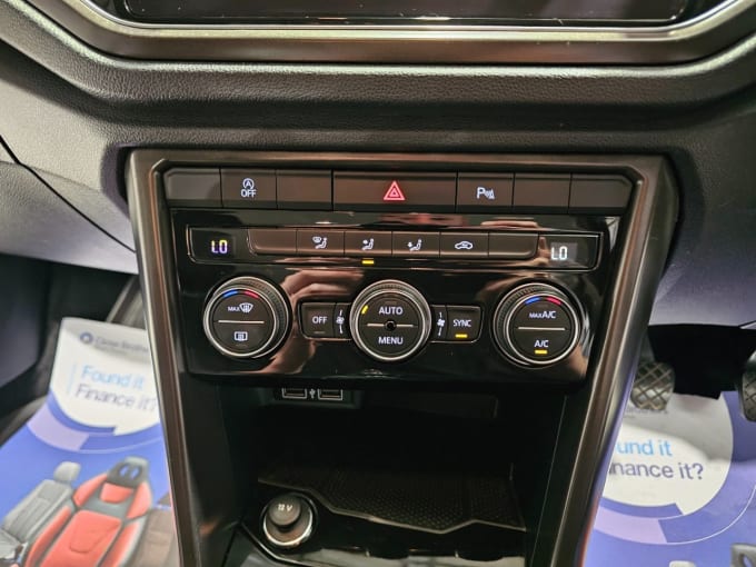 2025 Volkswagen T-roc