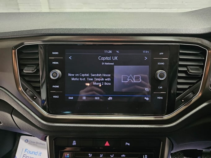 2025 Volkswagen T-roc
