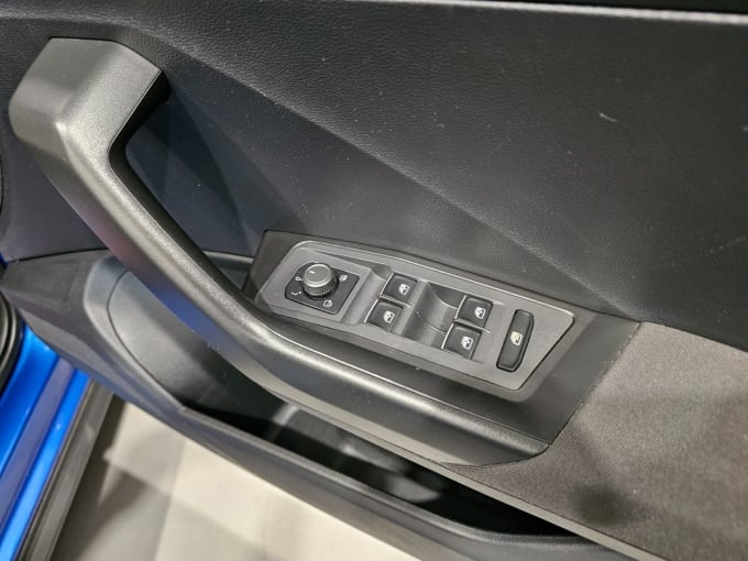 2025 Volkswagen T-roc