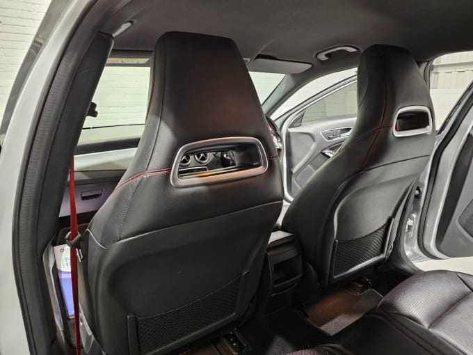 2025 Mercedes-benz Gla