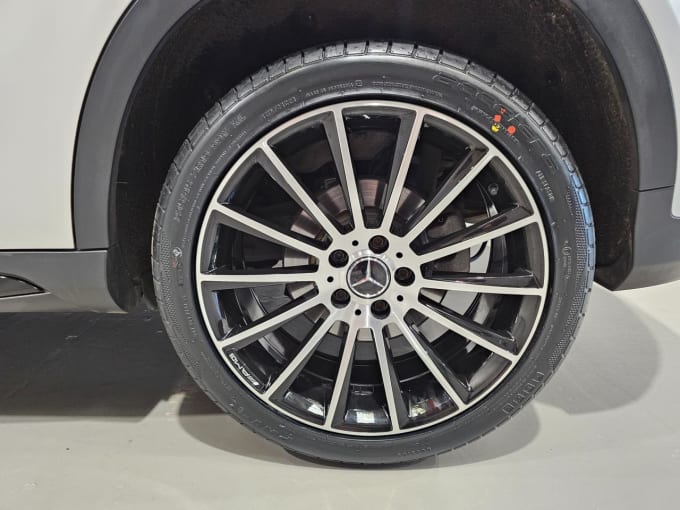 2025 Mercedes-benz Gla