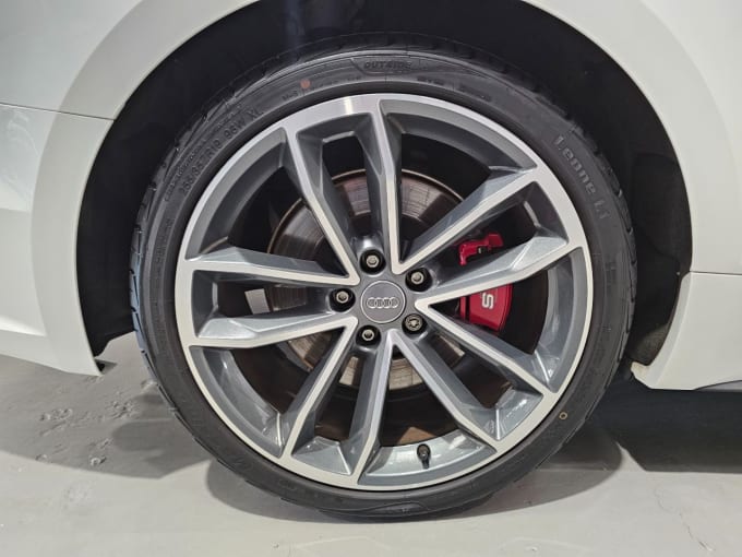 2025 Audi S5