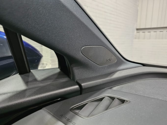 2025 Audi Q4 E-tron