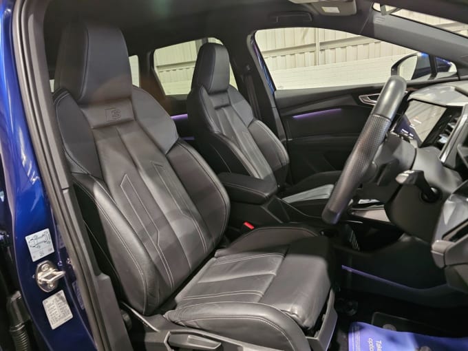 2025 Audi Q4 E-tron