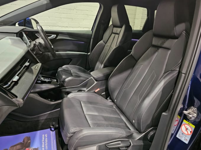 2025 Audi Q4 E-tron