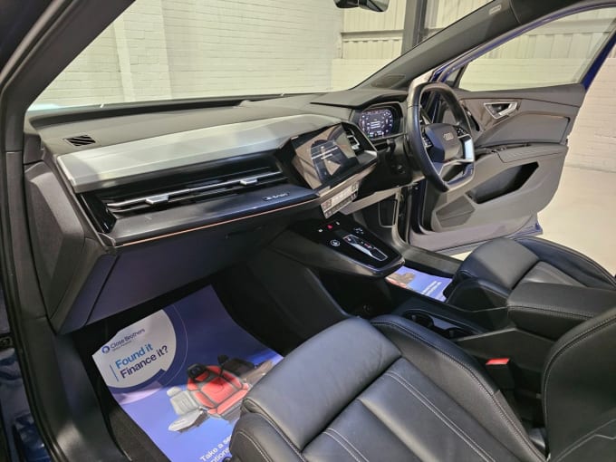 2025 Audi Q4 E-tron
