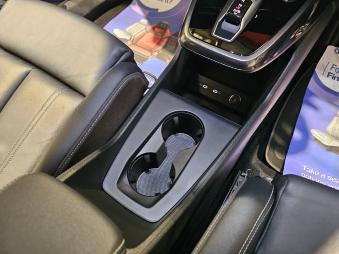 2025 Audi Q4 E-tron